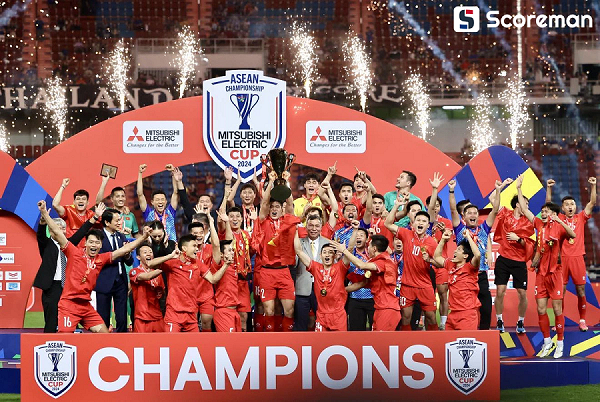김상식호 베트남, 태국에 합계 5-3 승리...미쓰비시컵 우승